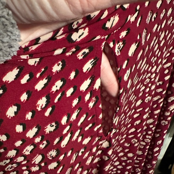 Beacon Dark Red Long Sleeve Key Hole top XXL - Picture 3 of 6